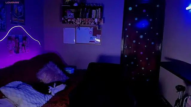Snapshot of maryberry__ chatting on 02-28-25, 05:48 maryberry online show from 02-28-25, 05:48