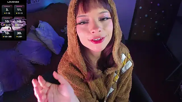 Snapshot of maryberry__ chatting on 03-18-25, 04:58 maryberry online show from 03-18-25, 04:58