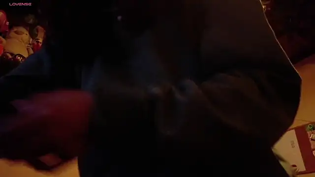 Snapshot of maryberry__ chatting on 10-18-25, 04:59 maryberry online show from 10-18-25, 04:59