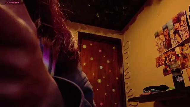 Snapshot of maryberry__ chatting on 10-20-25, 03:29 maryberry online show from 10-20-25, 03:29