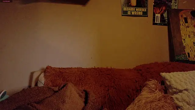 Snapshot of maryberry__ chatting on 03-12-26, 07:36 maryberry online show from 03-12-26, 07:36