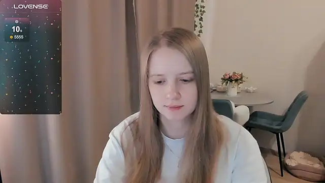 Snapshot of Alyaley chatting on 04-26-26, 08:34 Alyaley online show from 04-26-26, 08:34