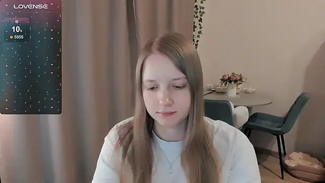 Snapshot of Alyaley chatting on 04-26-26, 08:39 Alyaley online show from 04-26-26, 08:39