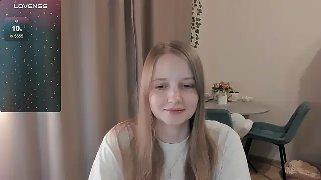 Snapshot of Alyaley chatting on 06-11-26, 08:07 Alyaley online show from 06-11-26, 08:07