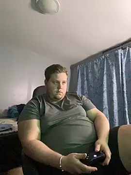 Snapshot of Lukeyboy027 chatting on 12-03-25, 09:46 Lukeyboy027 online show from 12-03-25, 09:46