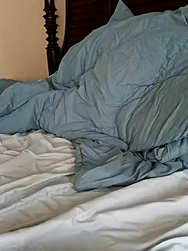 Snapshot of momentum2023 chatting on 11-11-25, 03:01 momentum2023 online show from 11-11-25, 03:01