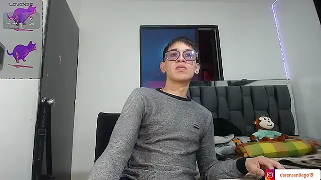 Mr daren  online show from 01-10-25, 06:06