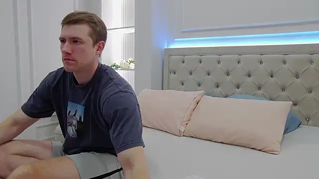 EthanPinkman online show from 09-21-25, 04:47