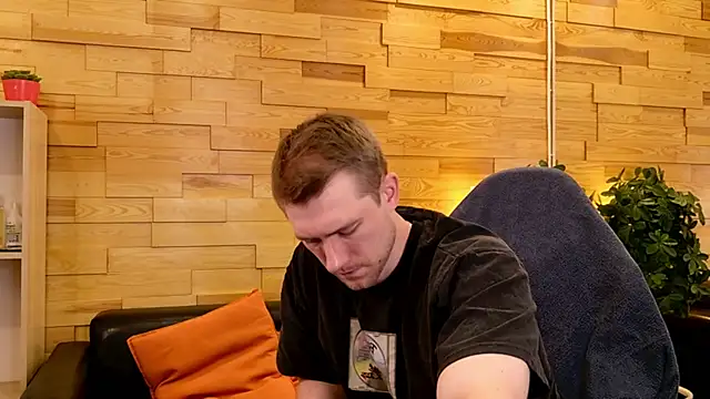 EthanPinkman online show from 06-25-26, 05:07