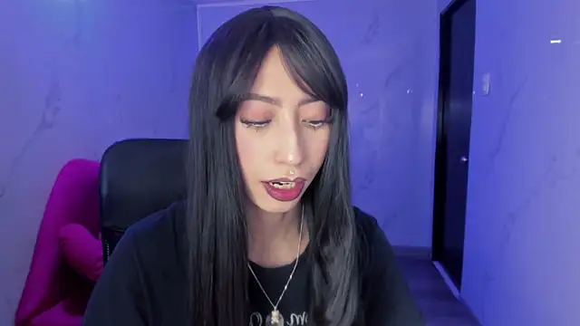LilithCooperr  online show from 05-05-26, 03:25