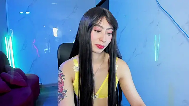 LilithCooperr  online show from 06-26-26, 03:33