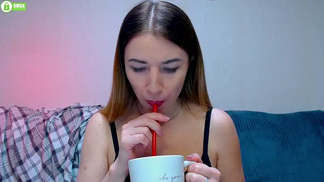 Sweet   Amelia online show from 10-06-25, 10:34