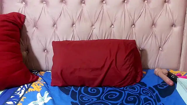 SweetMellowX1 online show from 03-11-26, 08:20