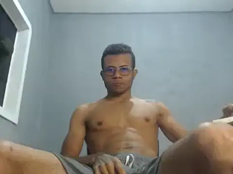 grandominantex1 online show from 01-05-25, 07:17