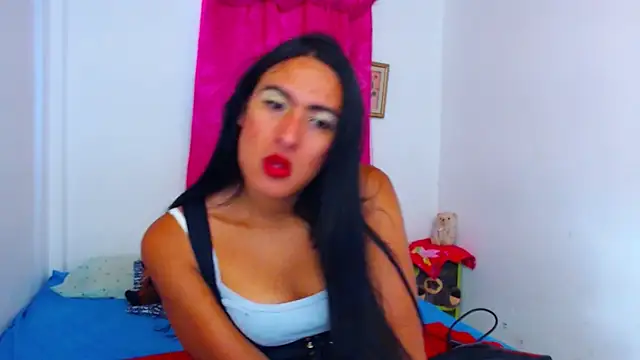 misss estrella online show from 09-28-25, 05:18