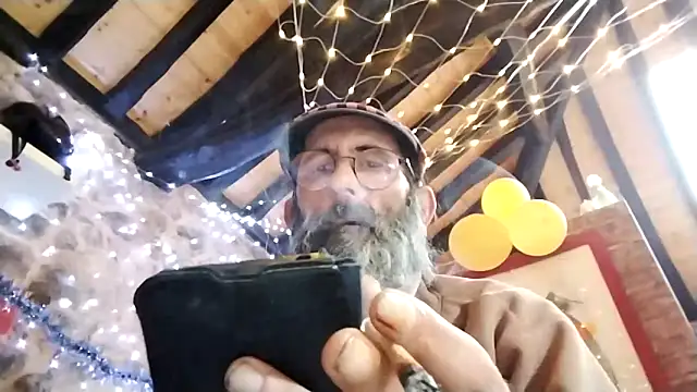 Snapshot of Oridama123 chatting on 05-15-26, 08:43 Oridama123 online show from 05-15-26, 08:43