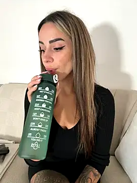 Alisa-Marie online show from 10-11-25, 08:35