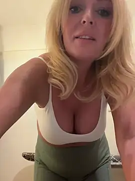 JodiSands online show from 01-24-25, 05:42