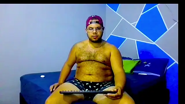 Evert hairyboy online show from 12-14-25, 05:18