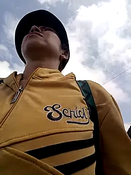 Snapshot of 2HotAsain4u chatting on 10-19-25, 02:34 2HotAsain4u online show from 10-19-25, 02:34