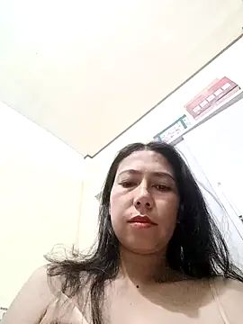 Snapshot of 2HotAsain4u chatting on 03-21-26, 01:21 2HotAsain4u online show from 03-21-26, 01:21