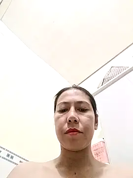 Snapshot of 2HotAsain4u chatting on 03-29-26, 09:59 2HotAsain4u online show from 03-29-26, 09:59