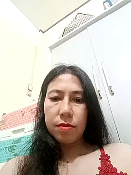 Snapshot of 2HotAsain4u chatting on 04-11-26, 11:20 2HotAsain4u online show from 04-11-26, 11:20