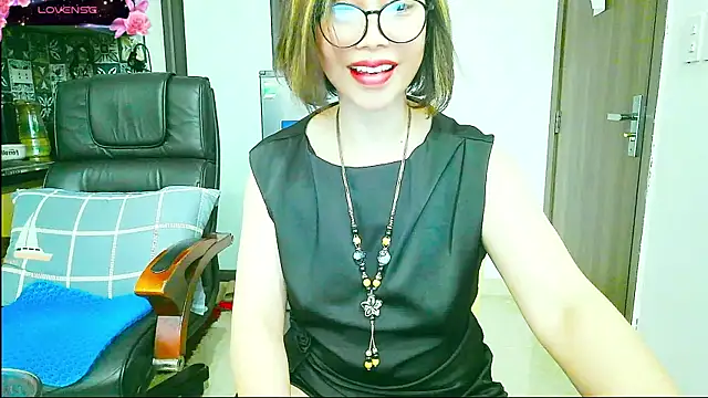 Miu-Le online show from 09-25-25, 09:29