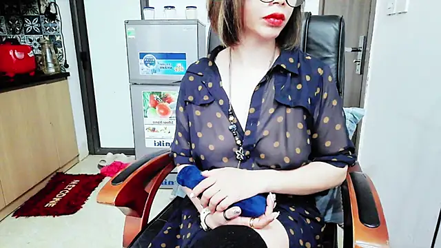 Miu-Le online show from 12-03-25, 09:46