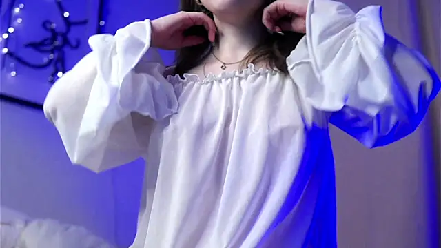 EstherMitchel online show from 02-26-25, 07:20
