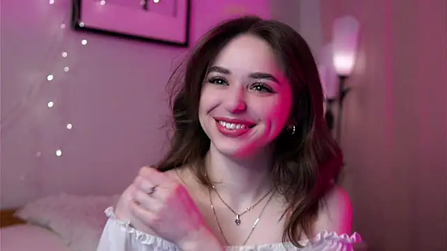 EstherMitchel online show from 03-01-25, 01:22