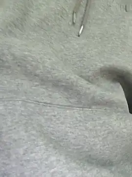 Snapshot of crmm90 chatting on 11-14-25, 05:17 crmm90 online show from 11-14-25, 05:17