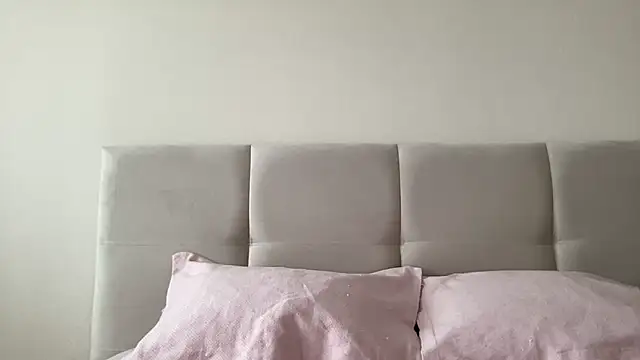 LisaFlower online show from 10-17-25, 08:39