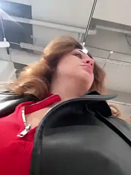 Snapshot of South_Carolina chatting on 12-18-24, 08:20 South Carolina online show from 12-18-24, 08:20