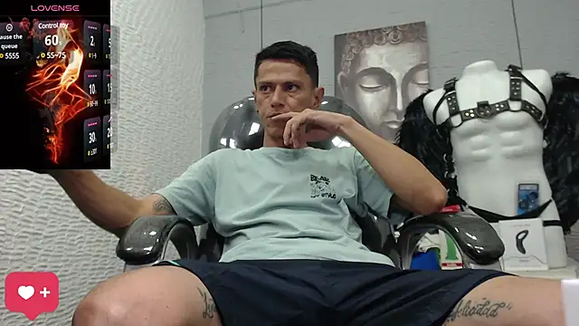 Snapshot of andy_dwels777 chatting on 01-31-25, 09:26 andy dwels777 online show from 01-31-25, 09:26