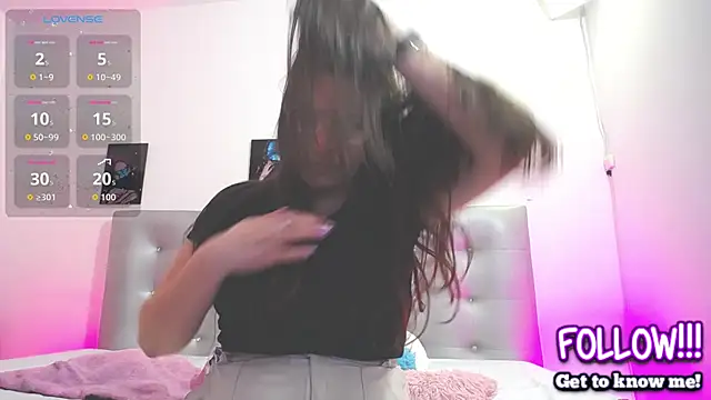 Snapshot of horny-juliette chatting on 03-10-26, 03:28 horny-juliette online show from 03-10-26, 03:28