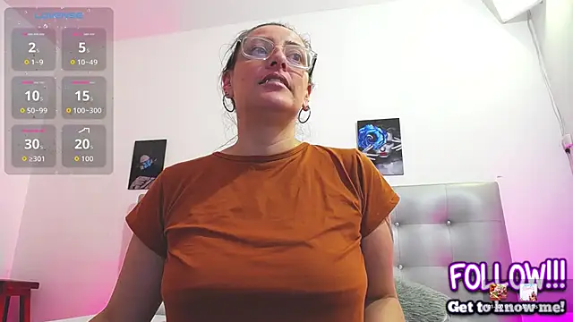 Snapshot of horny-juliette chatting on 03-12-26, 03:51 horny-juliette online show from 03-12-26, 03:51