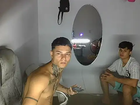 Skartoliver online show from 09-15-25, 04:34