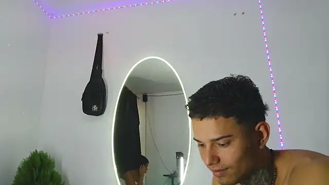 Skartoliver online show from 09-25-25, 09:51