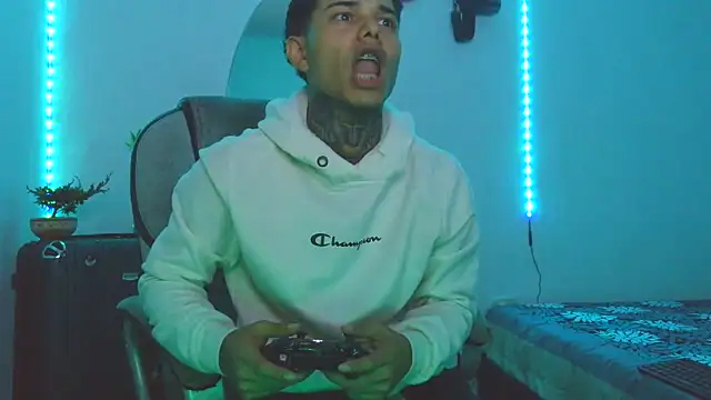 Skartoliver online show from 11-03-25, 04:14