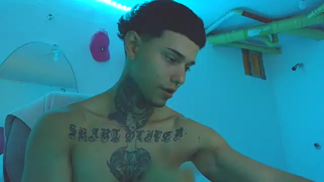 Skartoliver online show from 11-04-25, 01:16