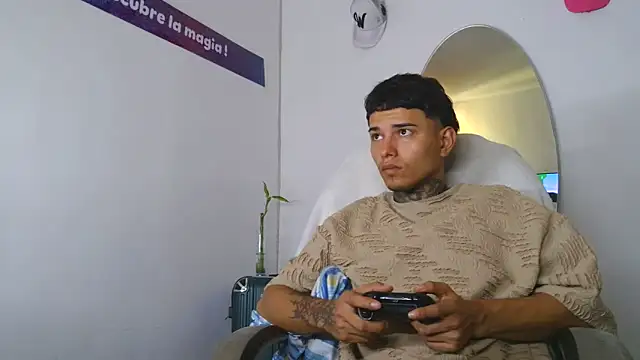 Skartoliver online show from 11-05-25, 03:45