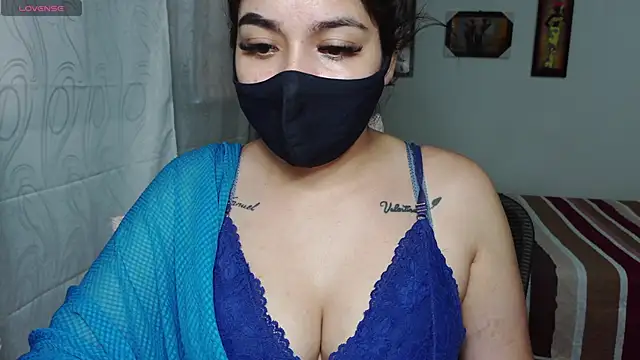 Snapshot of umarany chatting on 09-28-25, 02:00 umarany online show from 09-28-25, 02:00