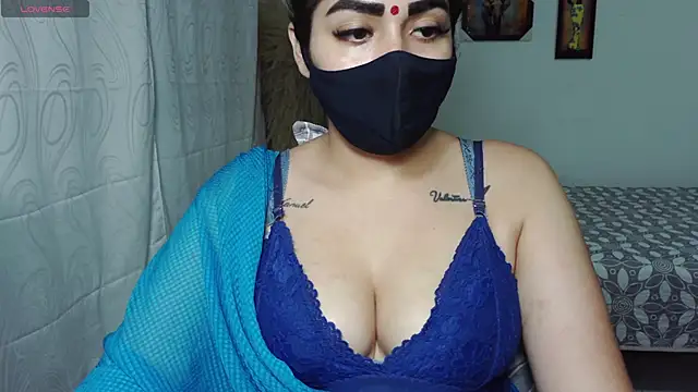 Snapshot of umarany chatting on 10-02-25, 03:41 umarany online show from 10-02-25, 03:41