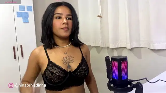 ninapego online show from 02-21-25, 11:43