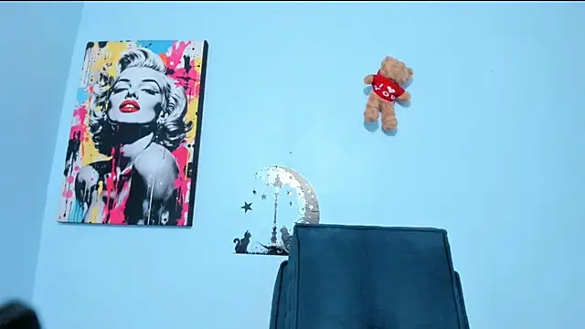  luna  sweet  online show from 03-19-26, 10:47