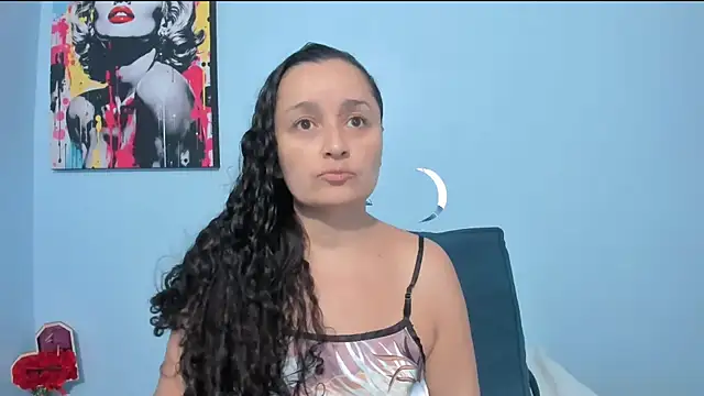  luna  sweet  online show from 05-09-26, 01:33