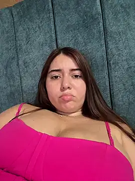 Snapshot of Tara__Sexy chatting on 03-27-26, 09:25 Tara Sexy online show from 03-27-26, 09:25