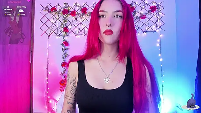 Snapshot of Megan_wolf1_ chatting on 03-06-26, 03:14 Megan wolf1 online show from 03-06-26, 03:14