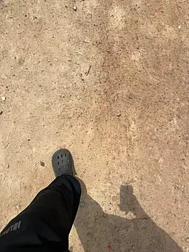 Snapshot of Black-mamba-madingo chatting on 10-23-25, 12:04 Black-mamba-madingo online show from 10-23-25, 12:04